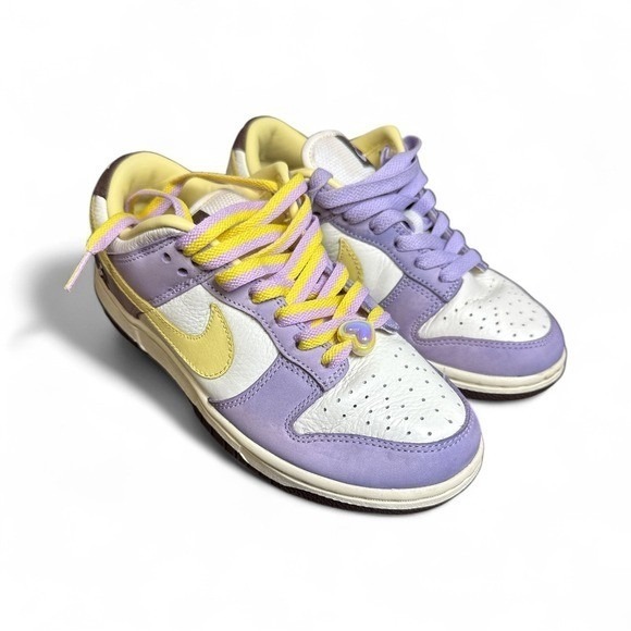 Nike Dunk Low PRM 'Lilac Bloom' - Picture 2 of 4